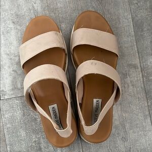 Steve Madden Women's Beige Sandals